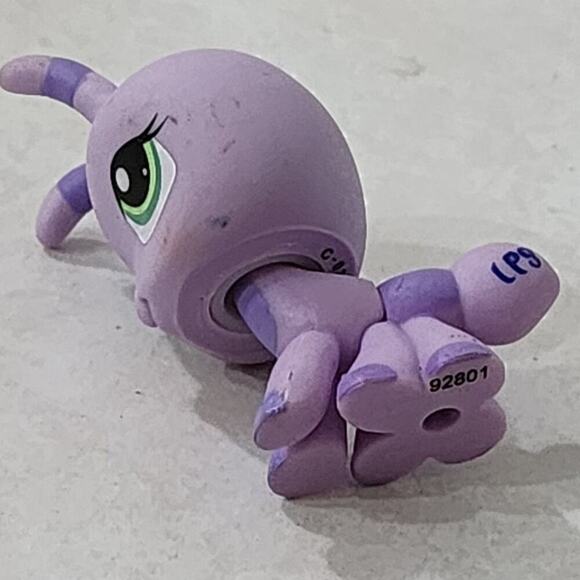 Littlest Pet Shop 1308 Purple Ant Special Edition Insect Bug Lps - Picture 2 of 4